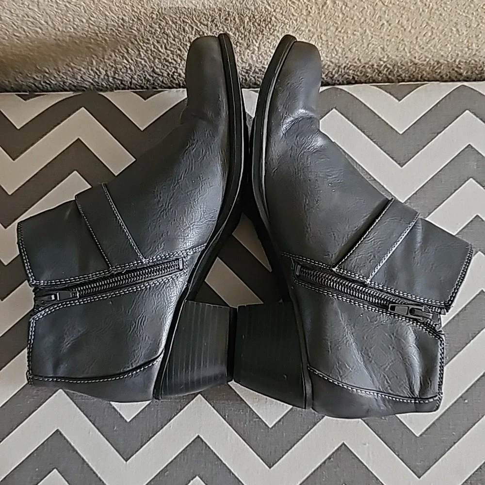 Naturalizer Kieran 7.5 Gray Noots